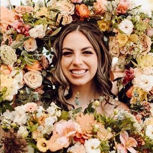 Meet your Posher, Alexandra